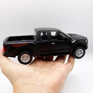 โมเดลรถยนต์ FORD OFF-ROAD DIECAST  ทำจากเหล็ก สัดส่วน 1:32 ประตู  ดำ