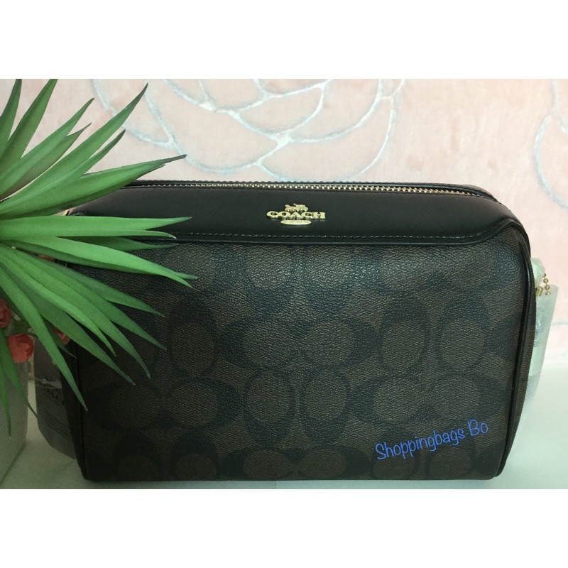 🎉 Coach แท้ 💯%  Bennett Crossbody หมอนไร้หู สุดฮิต