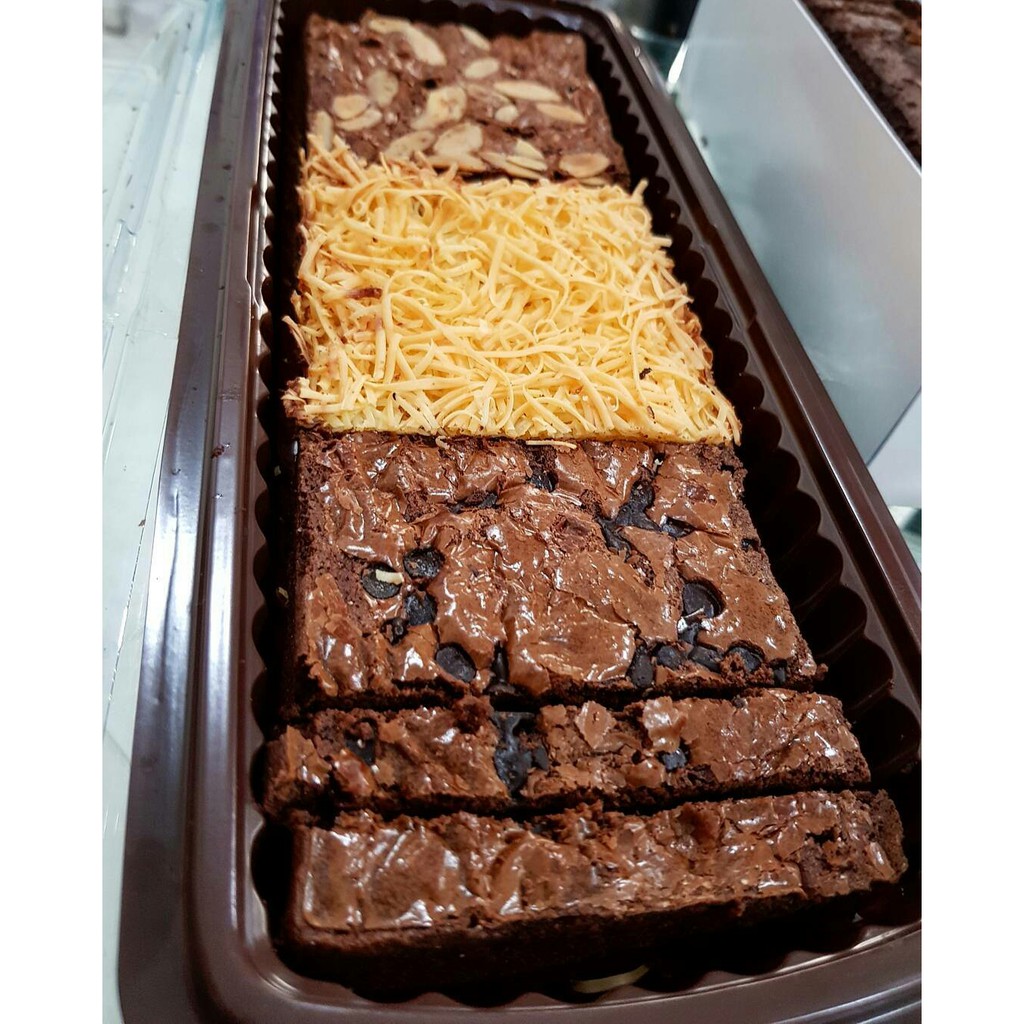 Kartika Sari Bandung Brownies Roasted Cheese Brownies By By Bandung