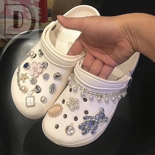 🔥DIY ที่ติดรองเท้า crocs สไตล์น่ารัก ตัวการ์ตูนติดรองเท้า ตกแต่งสวยงาม รูปแบบการ์ตูน ตัวติดรองเท้าหัวโต