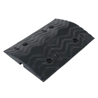 ยางชะลอความเร็ว YAMADA B1 50X35X5 CM สีดำ RUBBER SPEED HUMP YAMADA B1 50X35X5CM BLACK