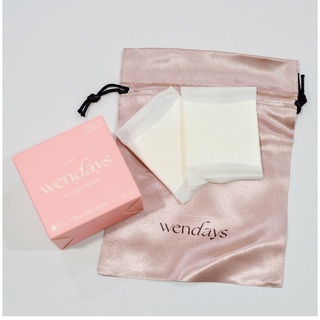 ผ้าอนามัย WENDAYS Ultra Thin Liners เหมาะสำหรับวันเบา ๆ หรือ เพื่อซึมซับรอยเปื้อน (1 กล่อง 20 ชิ้น)
