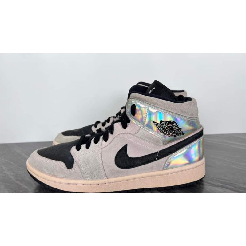 Nike Jordan 1 Mid Dirty Powder Iridescent (W)