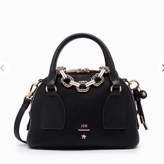 กระเป๋าสะพายข้าง Lyn kennedy handbag ของแท้