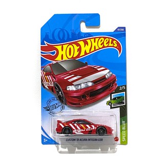 Hotwheels Custom 01 Acura Integra Gsr (Red color)