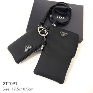 PRADA Phone Bag ของแท้ 100% [ส่งฟรี]