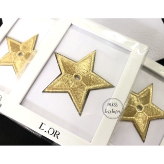 DI0RVIP GIFT Gold Star Pin เข็มกลัดดิออร์ปักดิ้นทองรูปดาว มีกล่องลิ้นชักเก็บอย่างดี