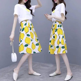 ชุดเซตLemon เสื้อ+กระโปรง(สินค้าพร้อมจัดส่ง)