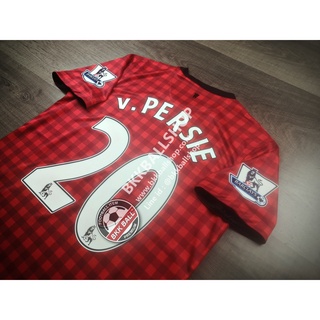 [Retro] - เสื้อฟุตบอล ย้อนยุค แมนยู Home เหย้า 2012/13 Full Option พร้อมเบอร์ชื่อ 20 V.PERSIE