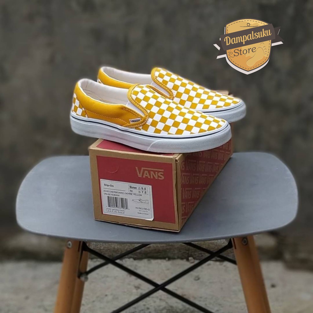 Vans Slip On Checkerboard Ocher Yellow Chess Motif รองเท้าสีเหลืองนําเข้า Vans Yellow