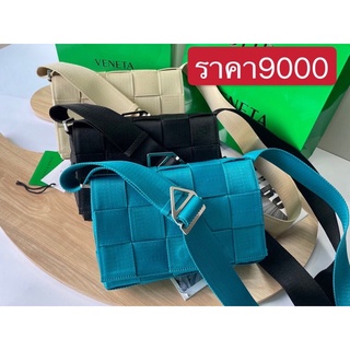 พรี​ ราคา9000 Bottega Veneta cassette 30cmกระเป๋าแฟชั่น แบรนด์เนน กระเป๋าสะพาย