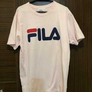 เสื้อ Fila ชมพู อก20” ยาว 29” ไซร้ M ส่งต่อ 450 ส่งฟรี