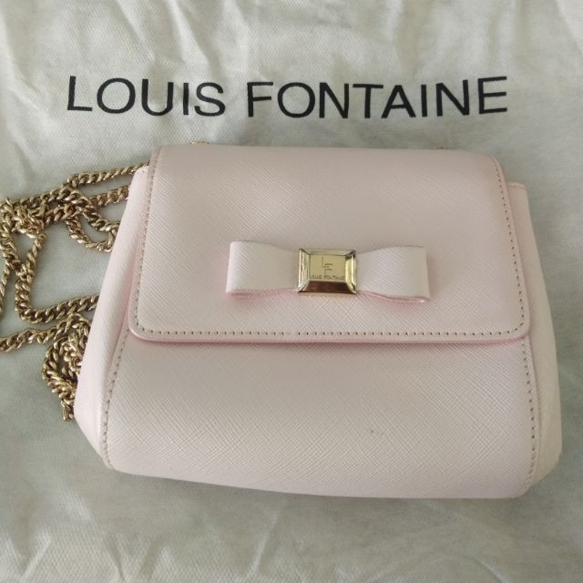 กระเป๋าสะพาย Louis Fontaine