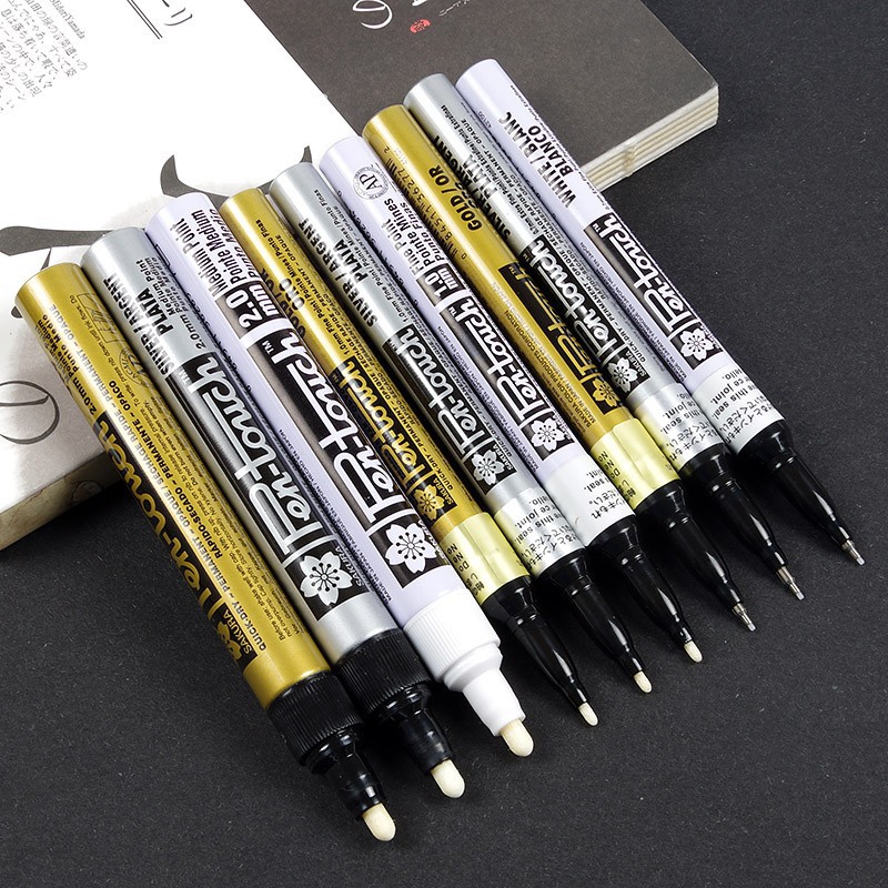 Sakura Paint Marker Pen touch MEDIUM 2mm ปากกาเพ้นท์ 2 มม. สีขาว/ทอง/เงิน ซากุระ XPMK-B