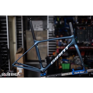 เฟรม Giant TCR Advanced Pro Disc ตัวใหม่ล่าสุด (Chameleon Blue Satin)