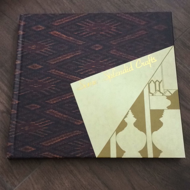 Some Splendid Crafts Of The”Support”Foundation Of Her Majesty Queen Sirikit Of Thailand งานฝีมือ ม.ใ