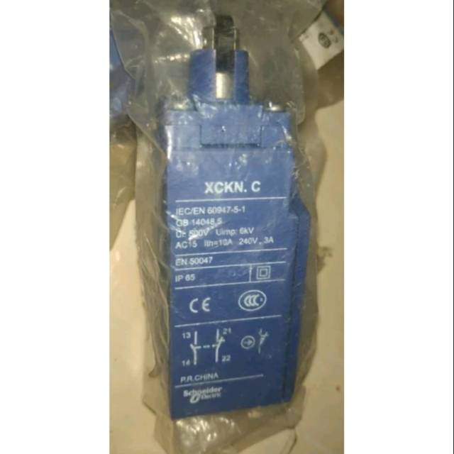 Telemecanique Limit Switch XCK 2102P 20C