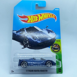 รถเหล็ก Hotwheels 17 PAGANI HUAYRA ROADSTER สีน้ำเงิน (ib18)