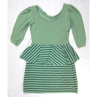 Dress เดรสกระโปรง สีเขียว ผ้ายืด (มือ2)