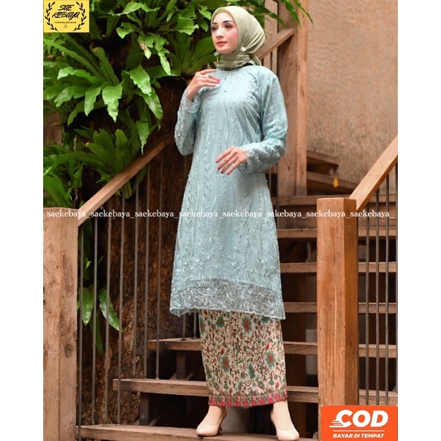 SAE - TILLE TUNIC - MODERN KEBAYA - PARTY KEBAYA - GRADUATION KEBAYA - MODERN KEBAYA TOP - KEBAYA TO