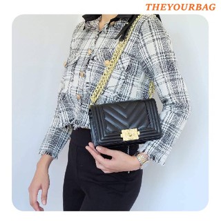 New Arrivals ! Keep chain V  shoulder bag กระเป๋าทรงยอดฮิตคะ