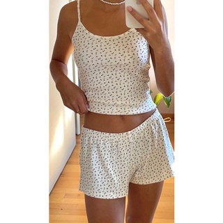 PREORDER BRANDY MELVILLE HAILIE FLORAL TOP + EMERY SHORTS pajama lounge set (new with tag)