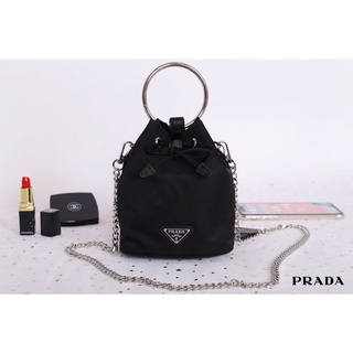 ❤️ Prada mini nylon drawstring handbag   สินค้า Premium gift ทรงสวยน่ารัก วัสดุผ้า Nylon คุณภาพดี