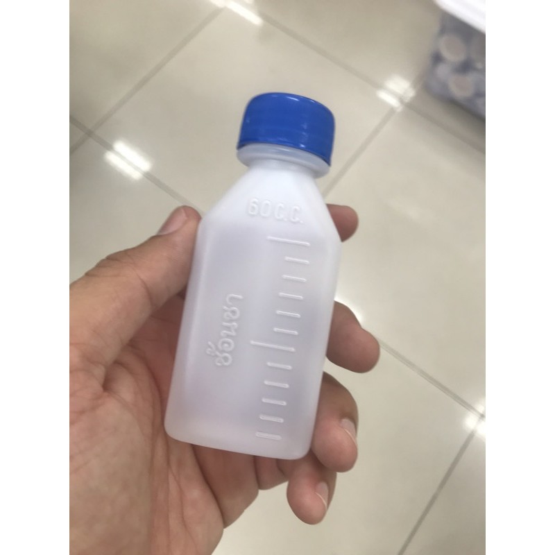 (100 ใบ) ขวดยาน้ำทรงเหลี่ยม ฝาสีน้ำเงิน 60 ml