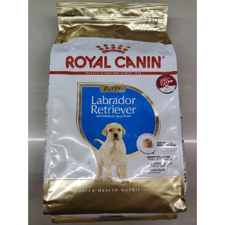 Royal Canin Puppy Labrador Retriever 3 kg สำหรับลูกสุนัขพันธุ์ลาบราดอร์ รีทรีฟเวอร์ อายุ 2-15 เดือน