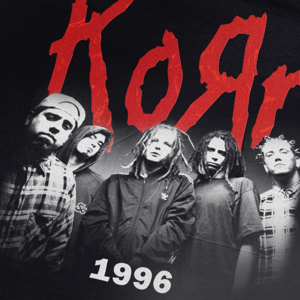 เสื้อยืด ลาย Korn BAND 1996 | Kaos RAP BOOTLEG VINTROCK สายรัดข้อมือโลหะ ขนาดใหญ่ ไม่มีการเย็บด้านข้าง| เสื้อยืด พิมพ์ลายวงร็อคแบน โลหะ | วงดนตรี MERCHANDISE | วงอินดี้ | เสื้อยืด ลายอินดี้ | วงดนตรี MERCHANDISE