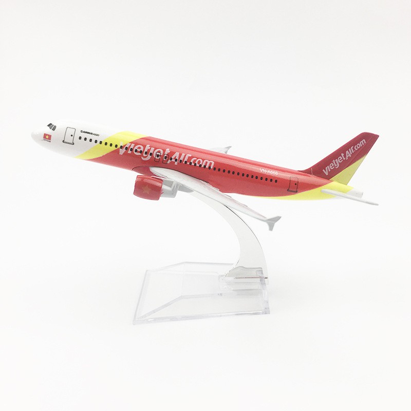 [16cm] โมเดลเครื่องบิน Vietjet 320 (Aircraft Metal Model) วัสดุทำจากเหล็ก  พร้อมฐาน ของเล่น ของสะสม เสริมฮวงจุ้ย