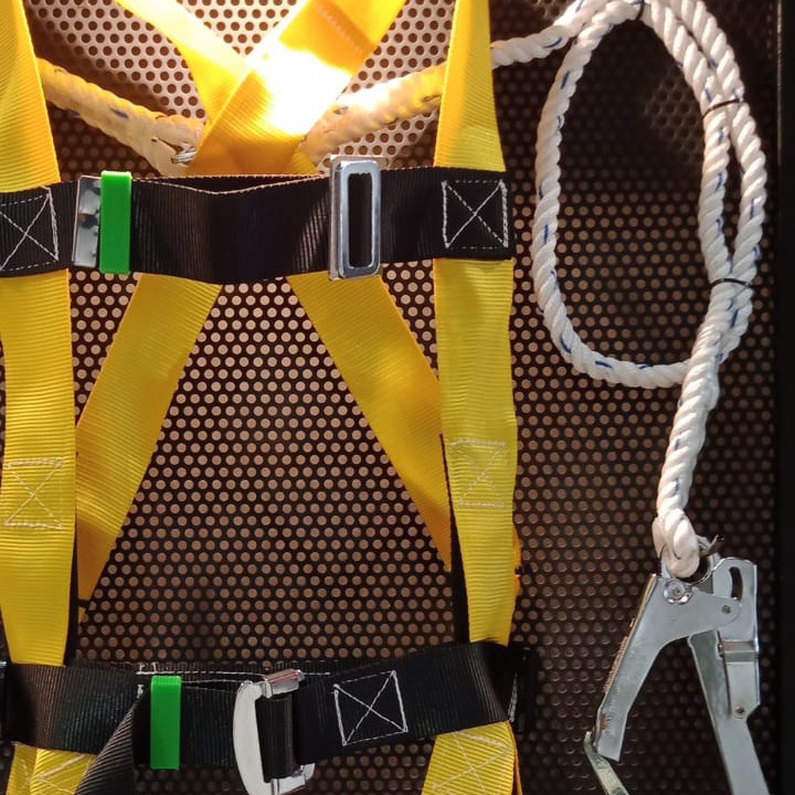 GT-LIFE PREMIUM BODY HARNESS SINGLE HOOK LARGE W/CHEST STRAP LF-321HB