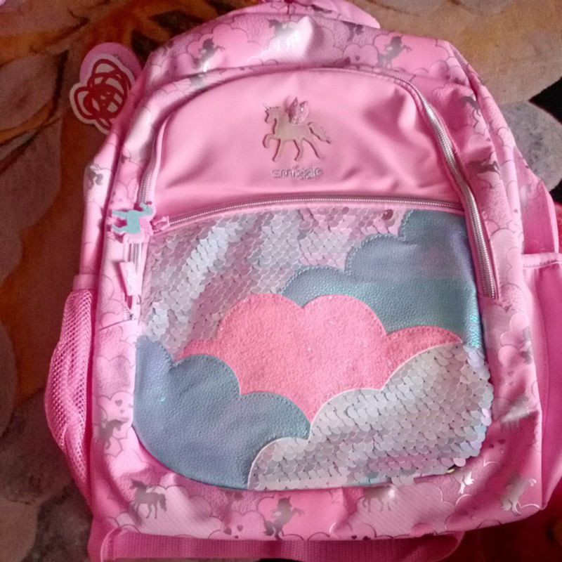 กระเป๋า Smiggle fave classic