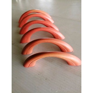 มือจับพลาสติกตัวซี 6.5 ซม. สีส้ม