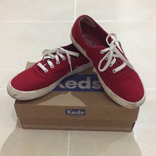 Keds สีแดง มือสองสภาพนางฟ้า