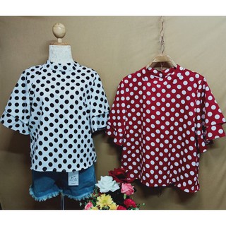😊ราคาถูก !! เสื้อลายจุดแขนระบายสองชั้นผ้าซาร่า