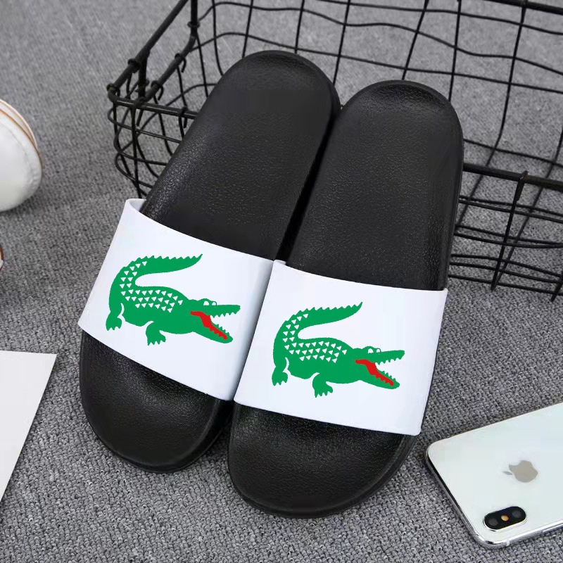 【 ส่งจากไทย】Fashion home slippers รองเท้าแตะผู้ชาย ใส่ในบ้าน สำหรับฤดูร้อน TXB34