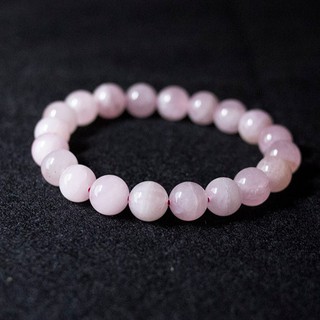 สร้อยข้อมือหินโรสควอตซ์ มาดากาสก้าแท้ ( Rose Quartz Madagascar  ) 10 มม. ( พร้อมส่ง )