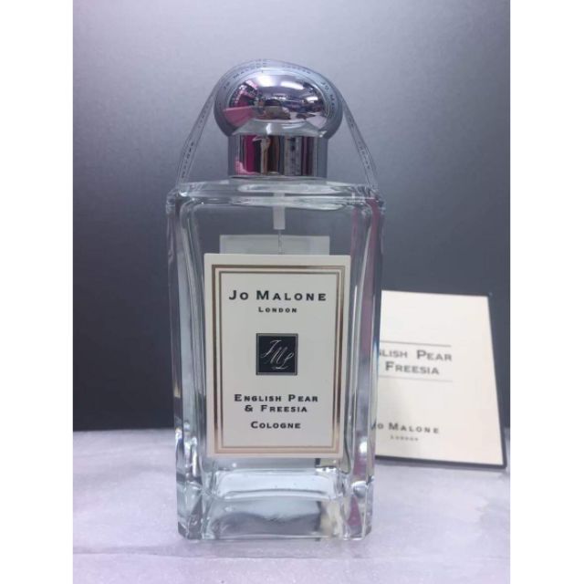 Jo Malone English Pear &amp; Freesia Perfume

By JO MALONE FOR MEN AND WOMEN