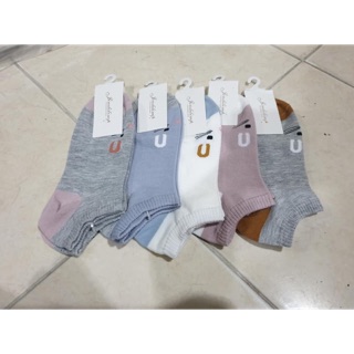 ถุงเท้าสีพื้น สีพาสเทล คู่ละ 10฿