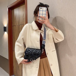 กระเป๋า  crossbody สวยเก๋มากๆ