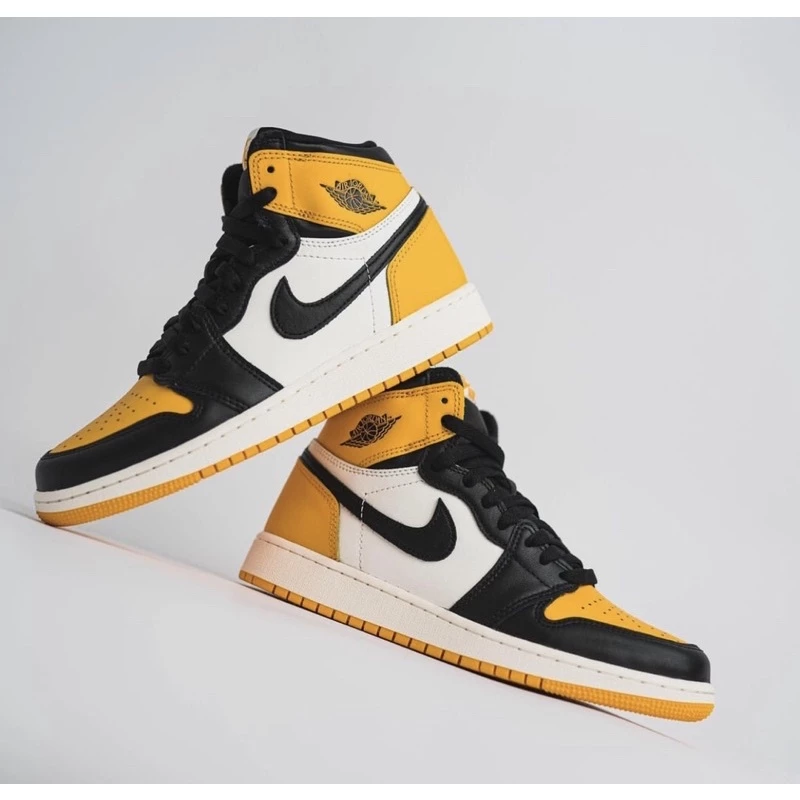AIR JORDAN 1 HIGH OG YELLOW TOE TAXI thumbnail 4