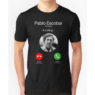 เสื้อยืดผ้าฝ้ายพิมพ์ลายคลาสสิก ขายดี เสื้อยืดลําลอง แขนสั้น พิมพ์ลาย PABLO ESCOBAR CALLING EL PATRON KING DJfgji56DEanpj