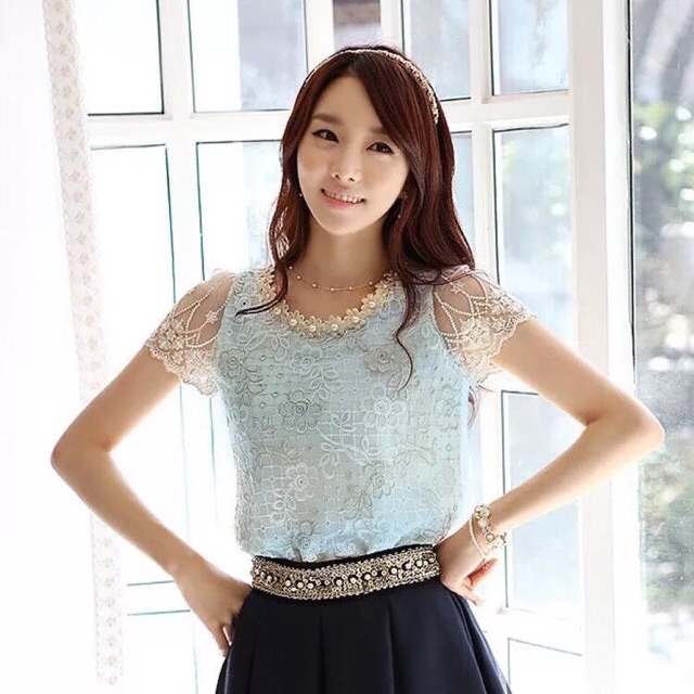 พร้อมส่งเสื้อลูกไม้แขนสั้น คอมุก ใส่ไปงานได้ค่ะ รูปที่ 3