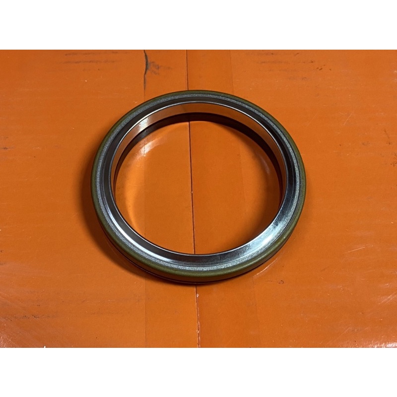 ซีลเพลาตั้ง(คูโบต้า)L2808-L3408-L3608