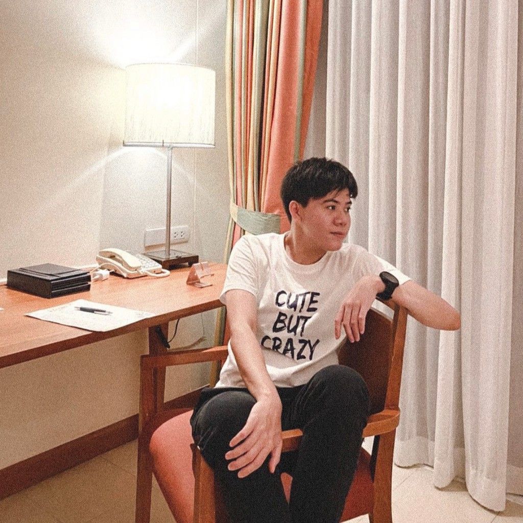 Snow&Sun เสื้อยืดลาย Cute but Crazy มี 3 สีให้เลือก ใส่สบายวัยรุ่นชอบ ผ้า cotton 100%