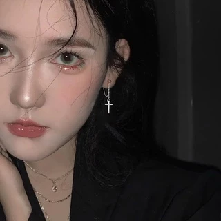 Roselife ต่างหูโซ่ห้อยจี้ไม้กางเขนสีเงินสําหรับผู้หญิง 1 คู่