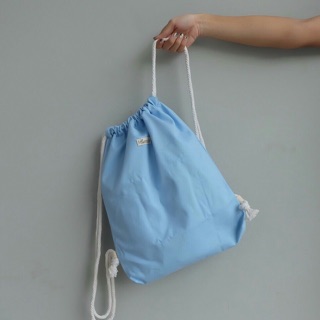 Drawstring Bag in light blue