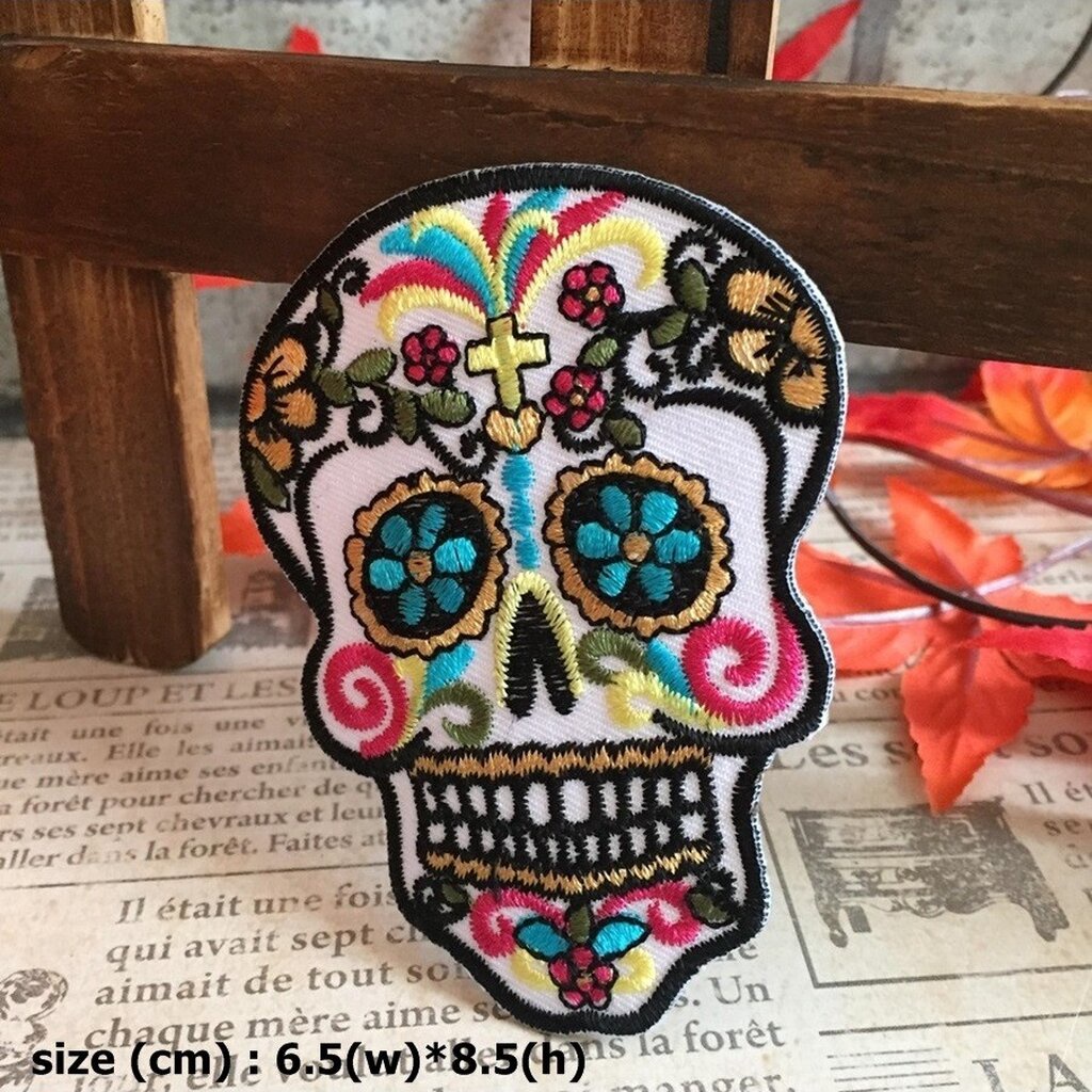 หัวกะโหลก ดอกไม้ โบฮีเมี่ยน Sugar Skull ตัวรีดติดเสื้อ อาร์มรีด อาร์มปัก ตกแต่งเสื้อผ้า หมวก กระเป๋า แจ๊คเก็ตยีนส์ Da...