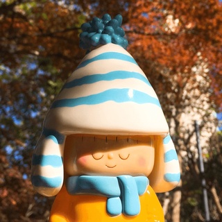 gachabox Blue Boo by Bubi Au Yeung x How2work ของแท้ พร้อมส่ง - Designer Toy Collectible Figure Sofubi Art toy